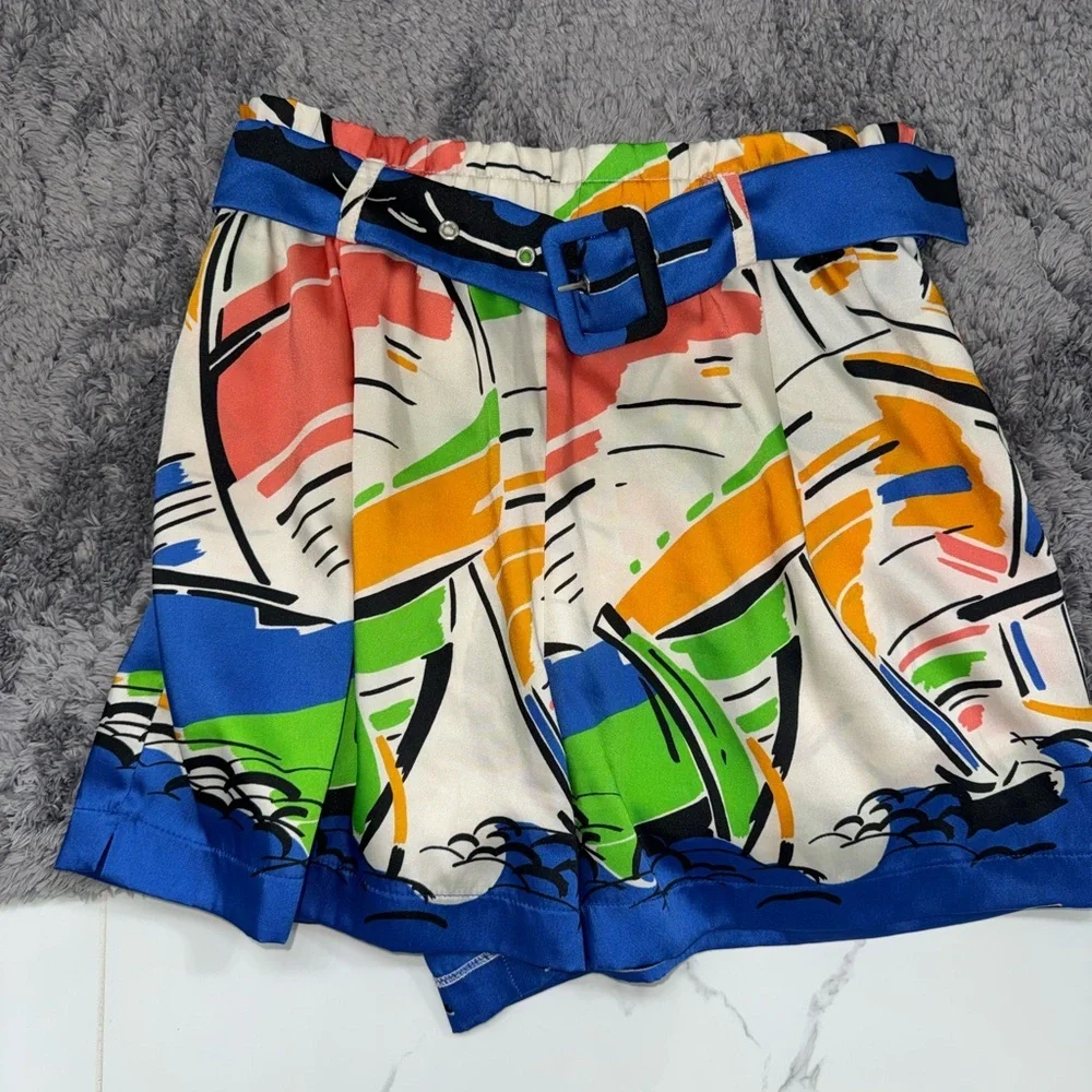 Zara Abstract Shorts!